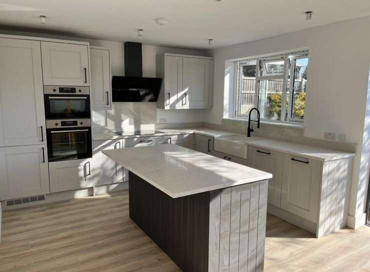 Uppermill Building Services - Stylish Kitchen Renovations